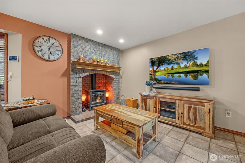 Property photo for 13422 Quil Scenic Drive, Marysville photo 12