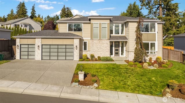 Property photo for 3721 189th Place SW, Lynnwood photo 2