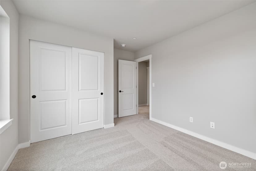 Property photo for 2127 168th Place NE, Marysville photo 15