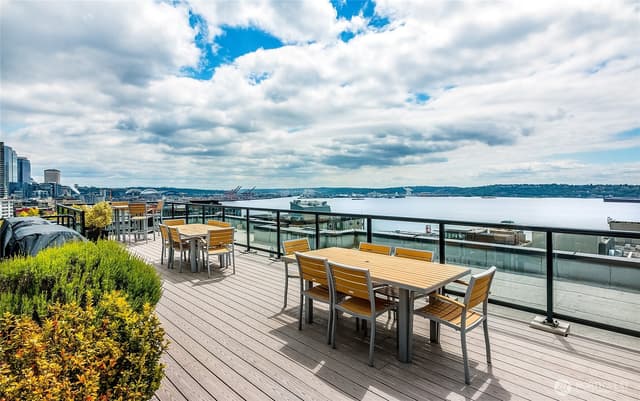 Property photo for 2721 1st Avenue #604, Seattle photo 5