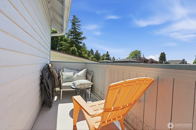 Property photo for 2475 55th Avenue SW, Seattle photo 8