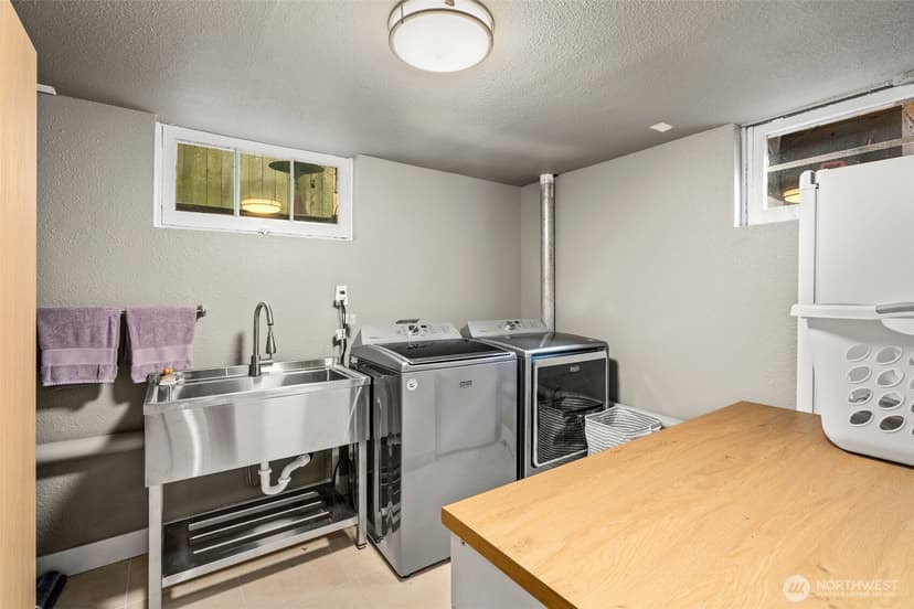 Property photo for 1410 Division Avenue, Tacoma photo 32