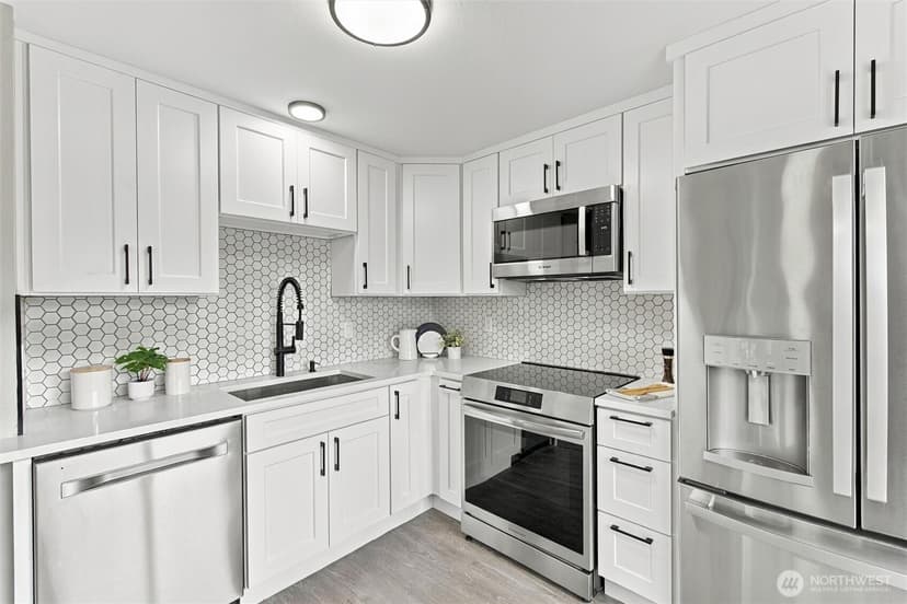 Property photo for 8728 13th Place NE, Lake Stevens photo 5