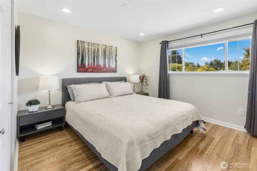 Property photo for 12406 SE 47th Street, Bellevue photo 18