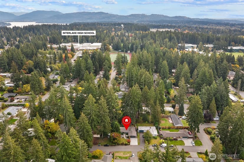 Property photo for 16025 NE 27th Street, Bellevue photo 39