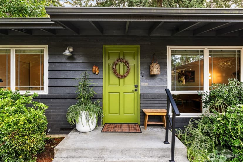 Property photo for 16025 NE 27th Street, Bellevue photo 28