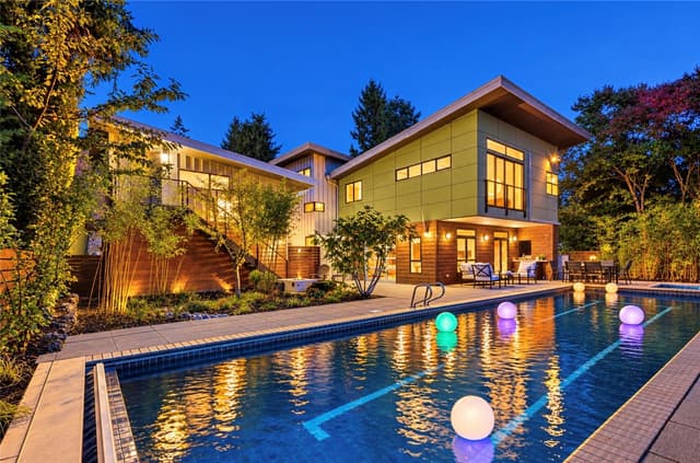 Property photo for 435 16th Lane, Kirkland