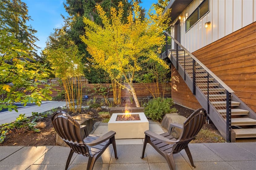 Property photo for 435 16th Lane, Kirkland photo 33