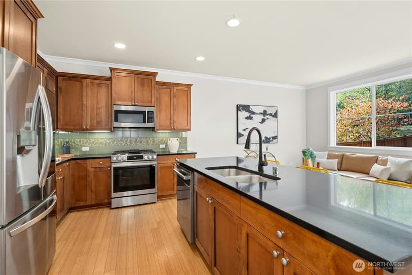 Property photo for 4113 29th Avenue S, Seattle photo 13
