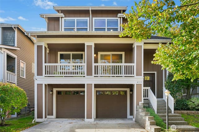 Property photo for 4113 29th Avenue S, Seattle photo 2