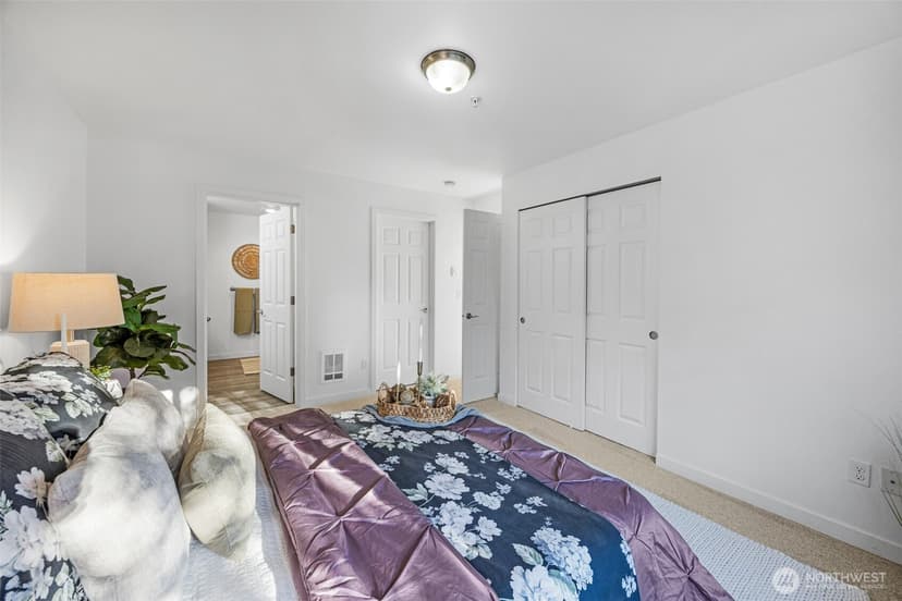 Property photo for 1900 Weaver Road #F202, Snohomish photo 15