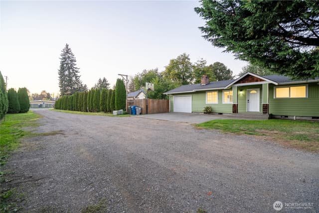 Property photo for 728 5th Avenue S, Kent photo 2