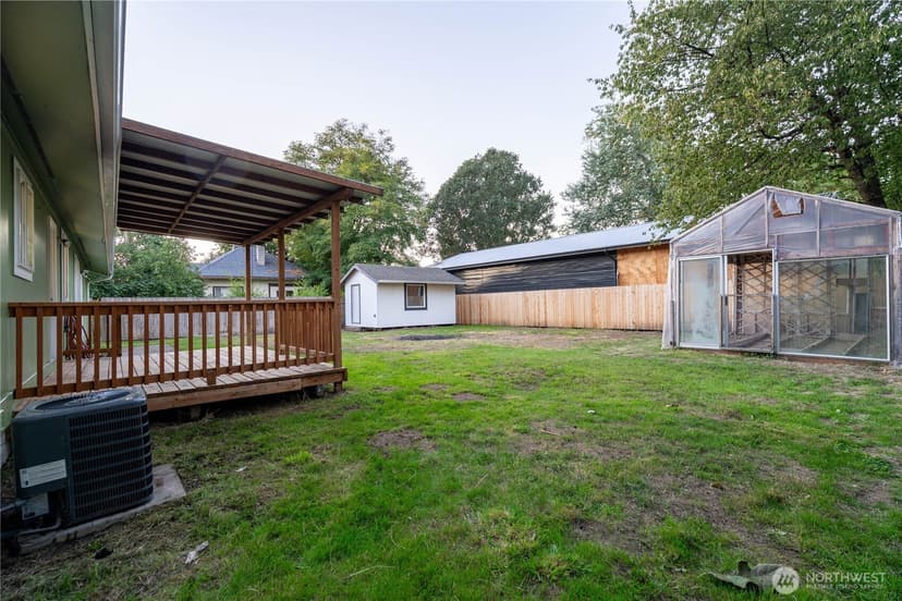 Property photo for 728 5th Avenue S, Kent photo 9