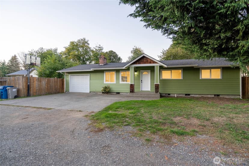 Property photo for 728 5th Avenue S, Kent