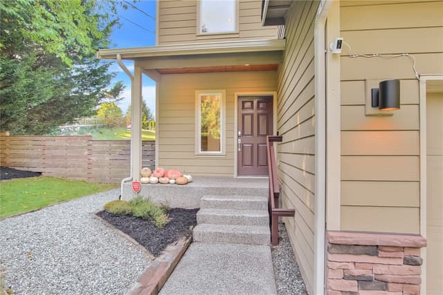 Property photo for 1900 Magnolia Road #A, Lynnwood photo 4