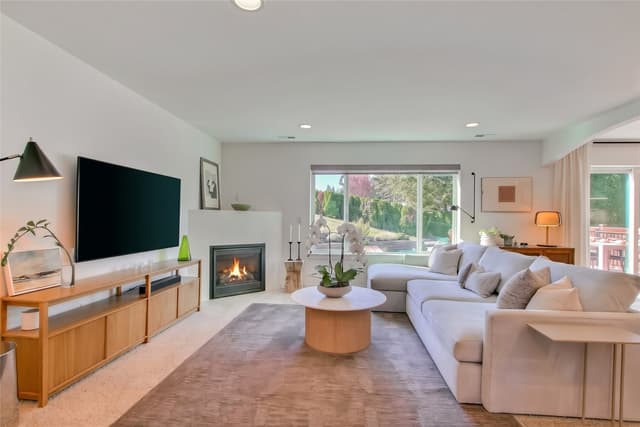 Property photo for 1900 Magnolia Road #A, Lynnwood photo 5