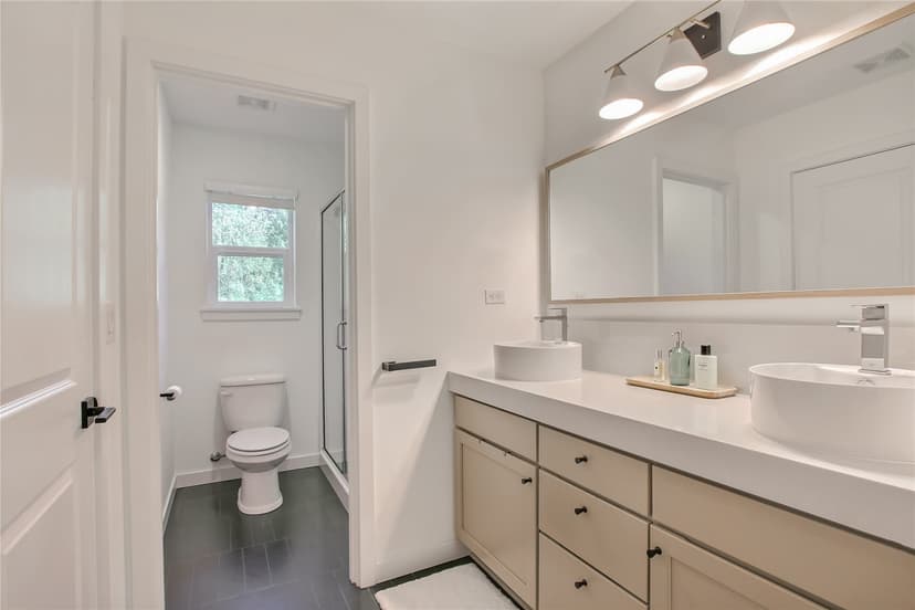 Property photo for 1900 Magnolia Road #A, Lynnwood photo 17