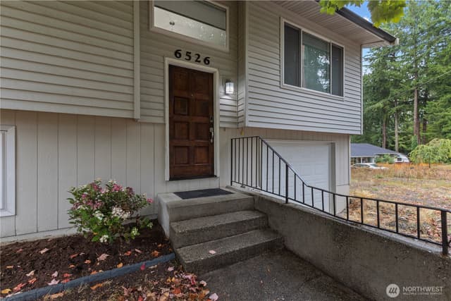 Property photo for 6526 192nd Avenue E, Bonney Lake photo 3