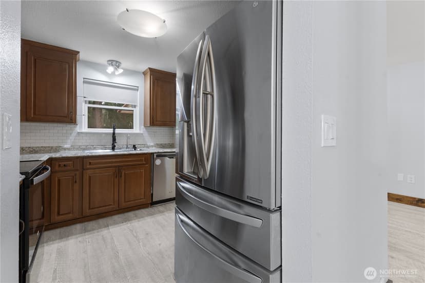 Property photo for 6526 192nd Avenue E, Bonney Lake photo 12