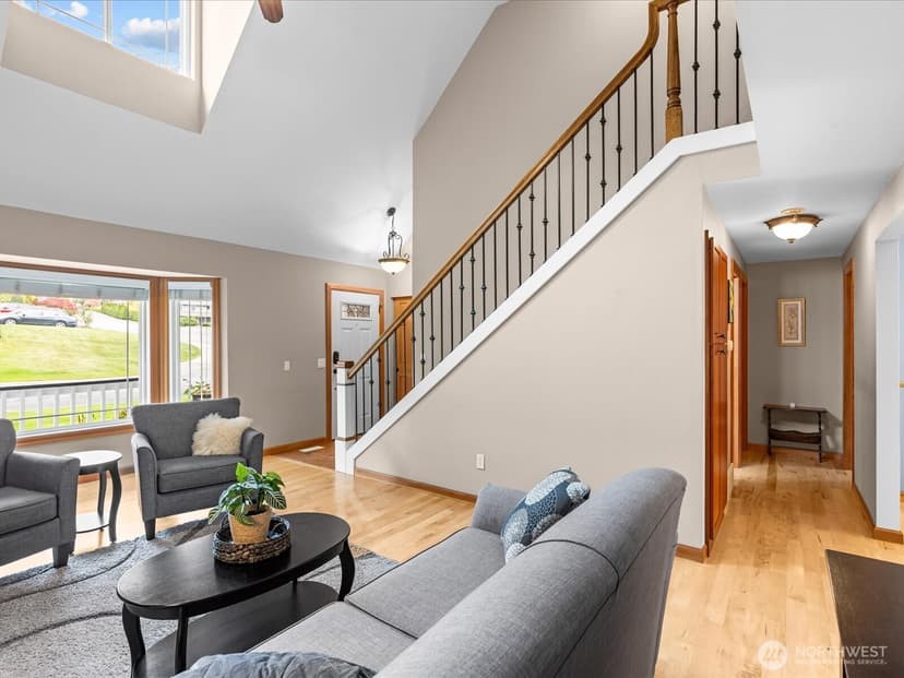 Property photo for 2021 234th Place SE, Bothell photo 13