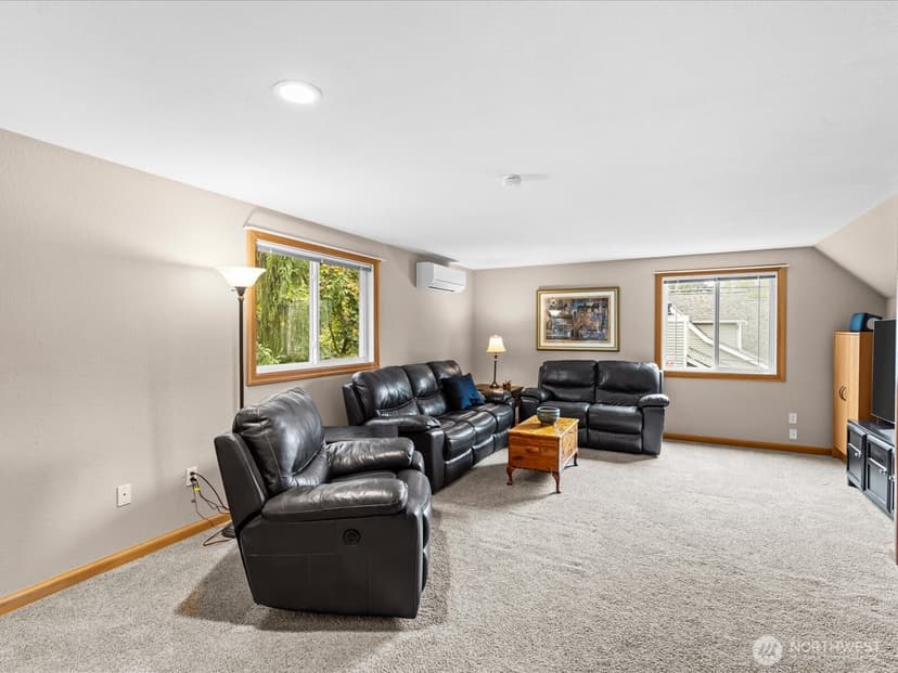 Property photo for 2021 234th Place SE, Bothell photo 31