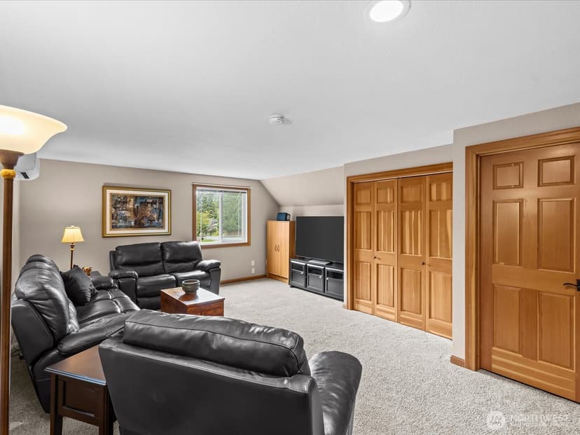Property photo for 2021 234th Place SE, Bothell photo 32
