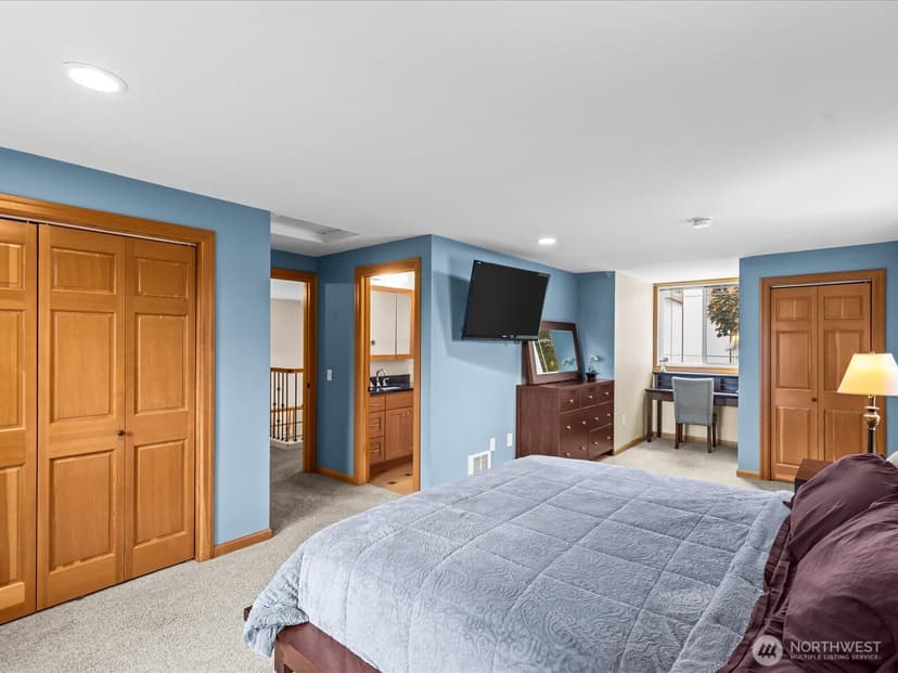 Property photo for 2021 234th Place SE, Bothell photo 28