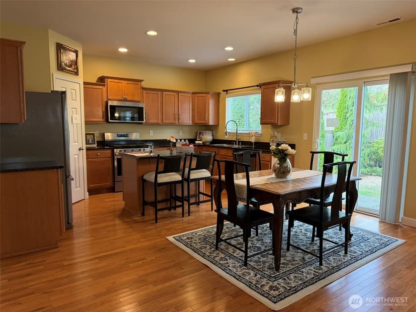 Property photo for 8105 88th Street NE, Marysville photo 12