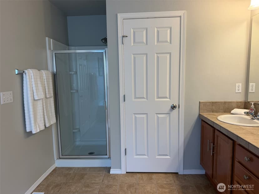 Property photo for 8105 88th Street NE, Marysville photo 26