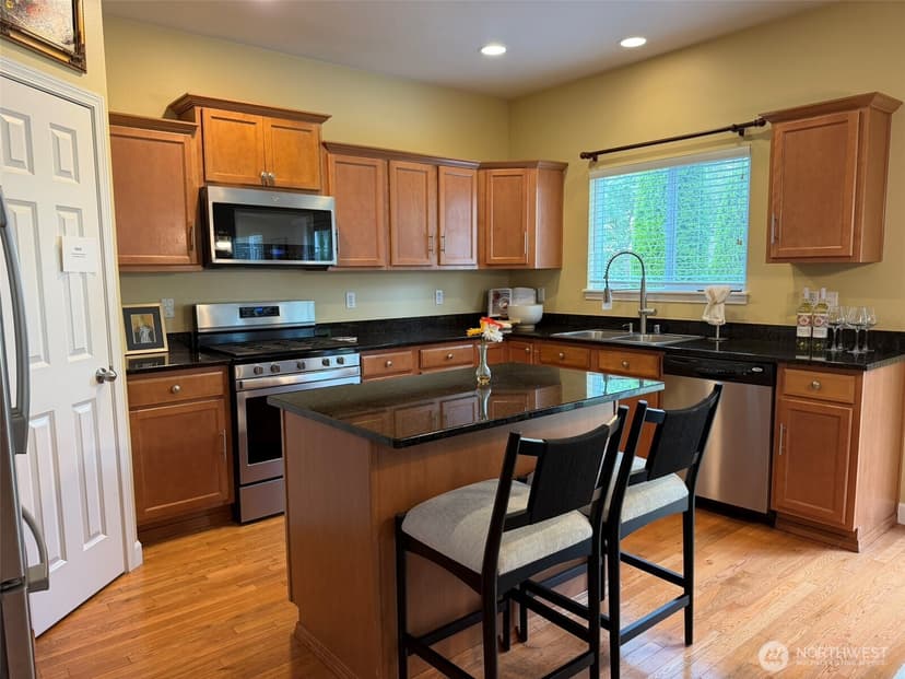 Property photo for 8105 88th Street NE, Marysville photo 15