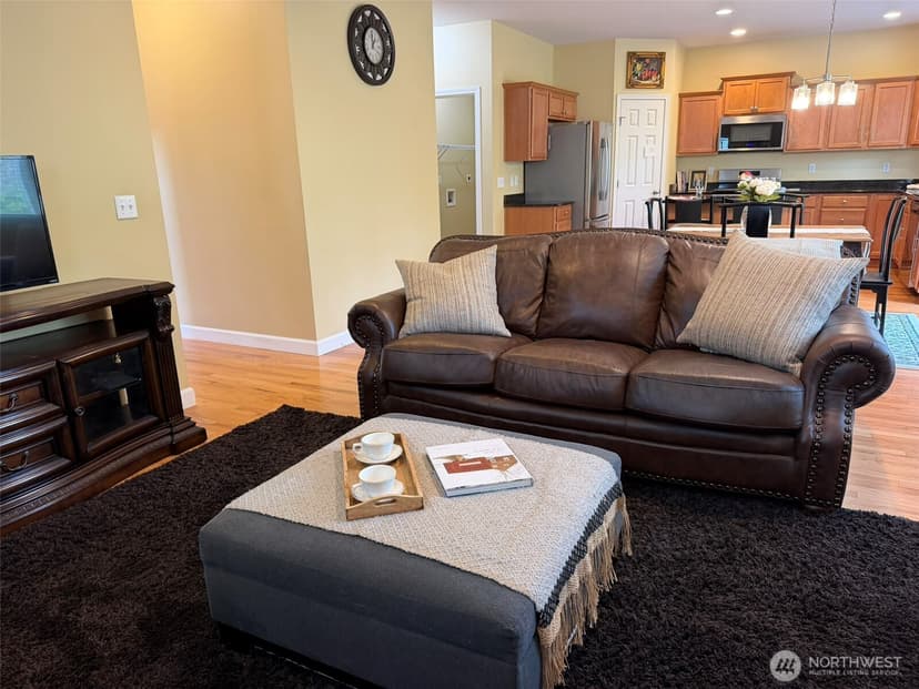 Property photo for 8105 88th Street NE, Marysville photo 11