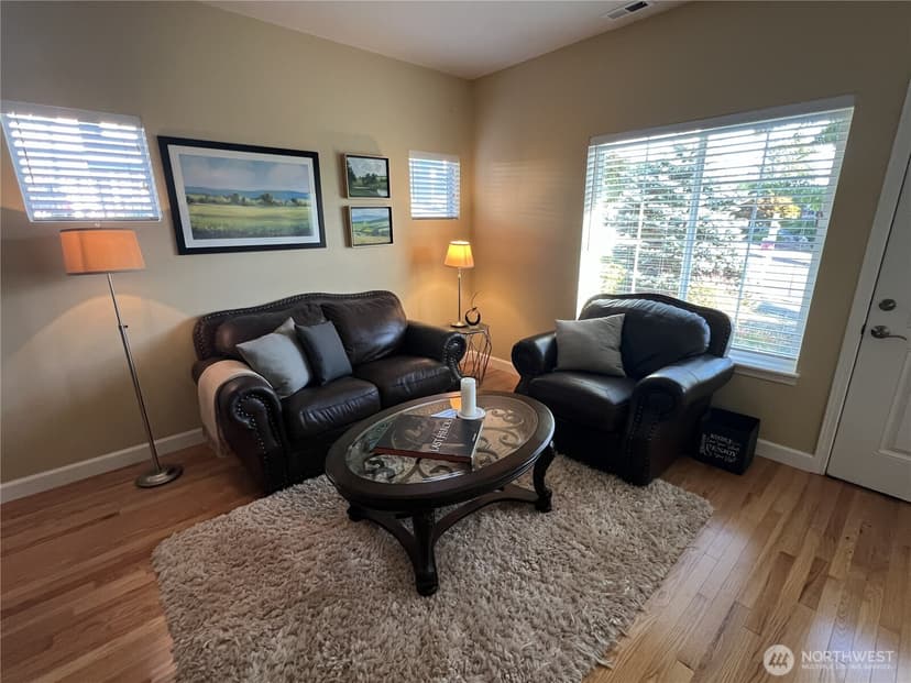 Property photo for 8105 88th Street NE, Marysville photo 5