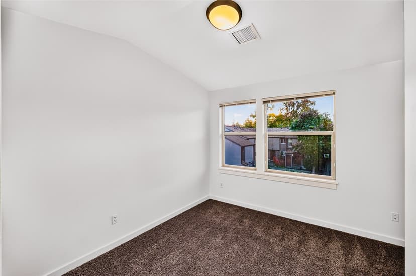 Property photo for 1214 N Northgate Way, Seattle photo 18