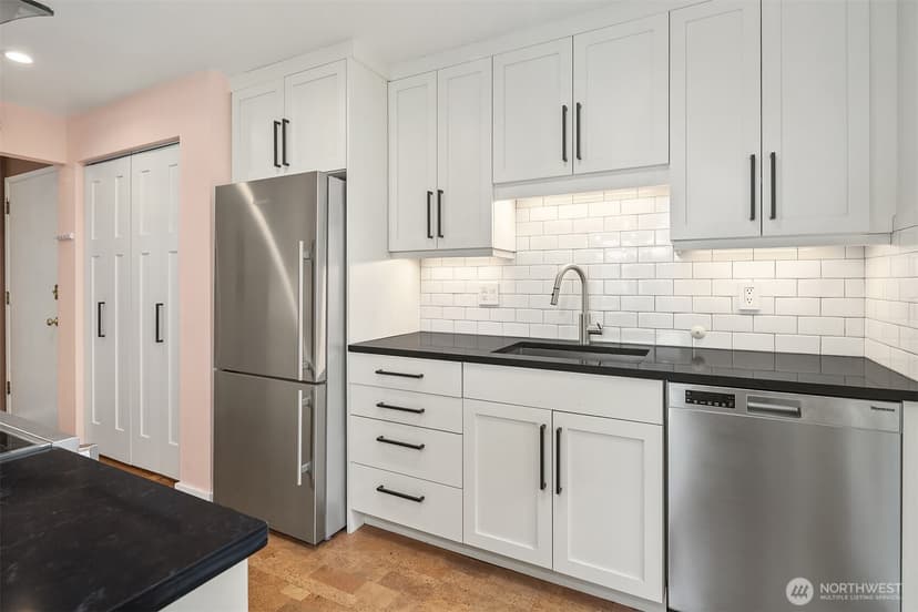 Property photo for 2510 W Bertona #434, Seattle photo 13