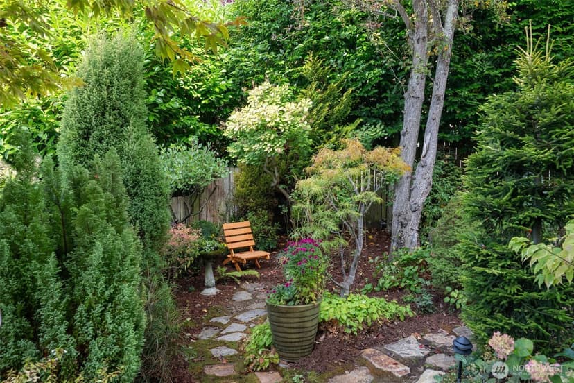 Property photo for 212 N 45th Street, Seattle photo 24