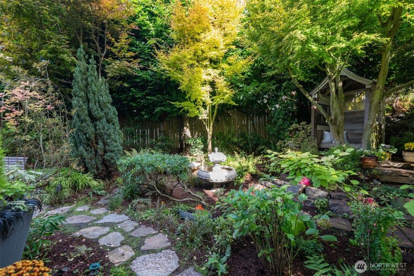 Property photo for 212 N 45th Street, Seattle photo 27