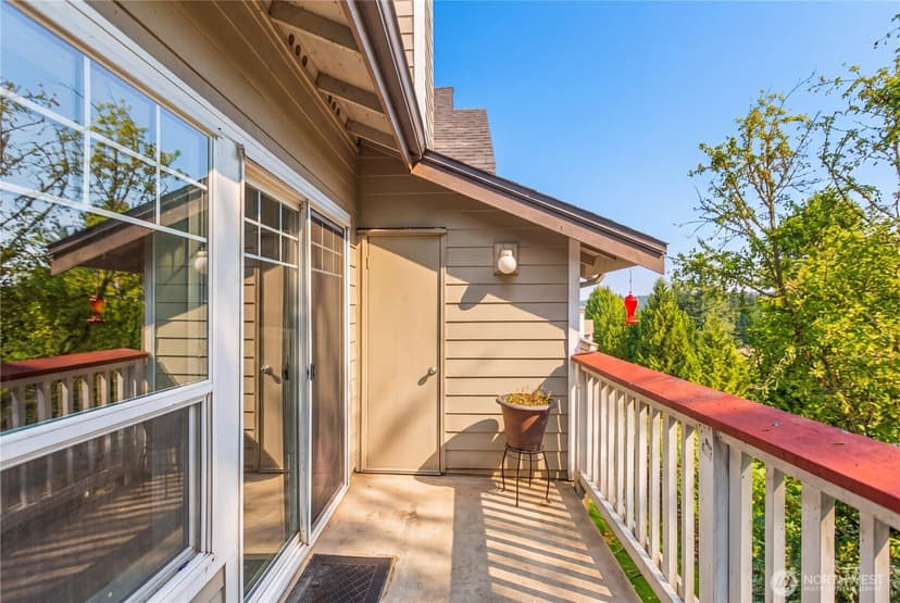 Property photo for 18501 SE Newport Way #H336, Issaquah photo 11