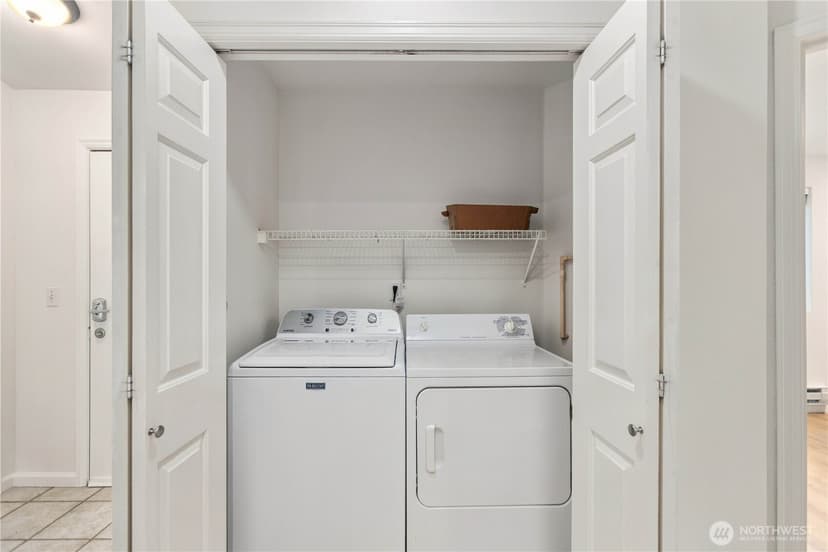 Property photo for 18501 SE Newport Way #H336, Issaquah photo 24