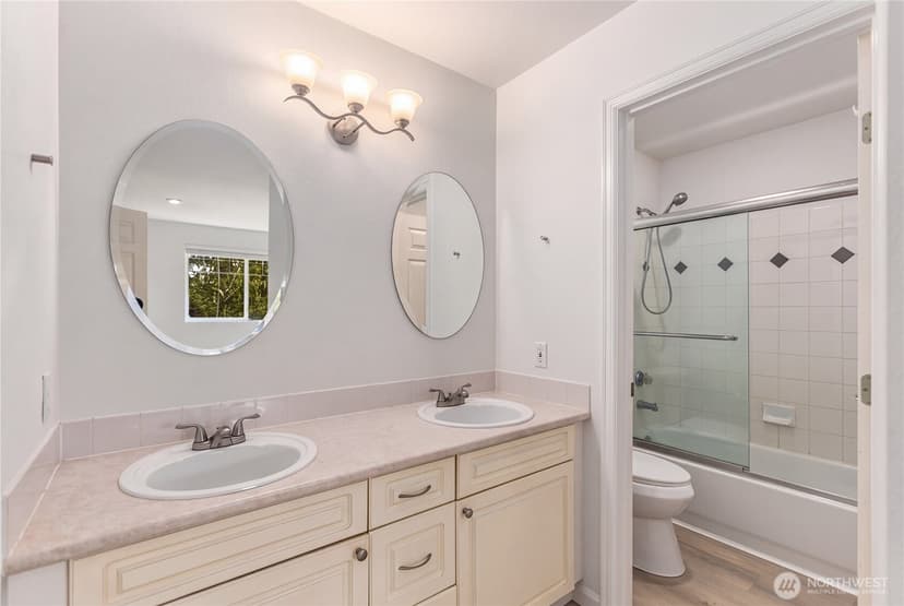 Property photo for 18501 SE Newport Way #H336, Issaquah photo 23