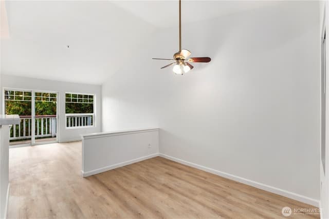 Property photo for 18501 SE Newport Way #H336, Issaquah photo 5
