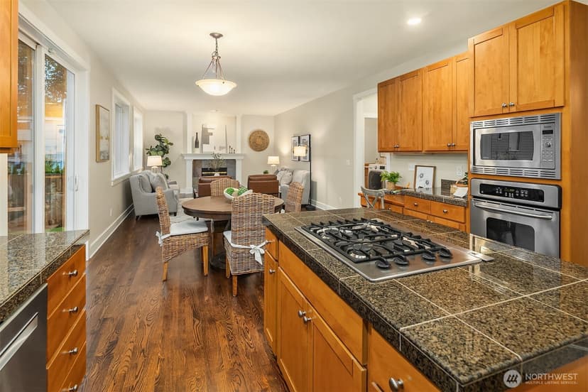 Property photo for 12512 NE 90th Street, Kirkland photo 16