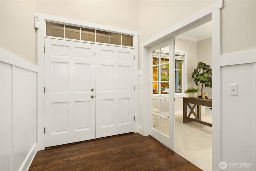 Property photo for 12512 NE 90th Street, Kirkland photo 4