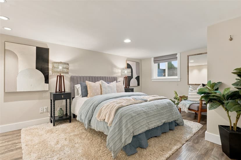 Property photo for 8423 40th Avenue SW, Seattle photo 19