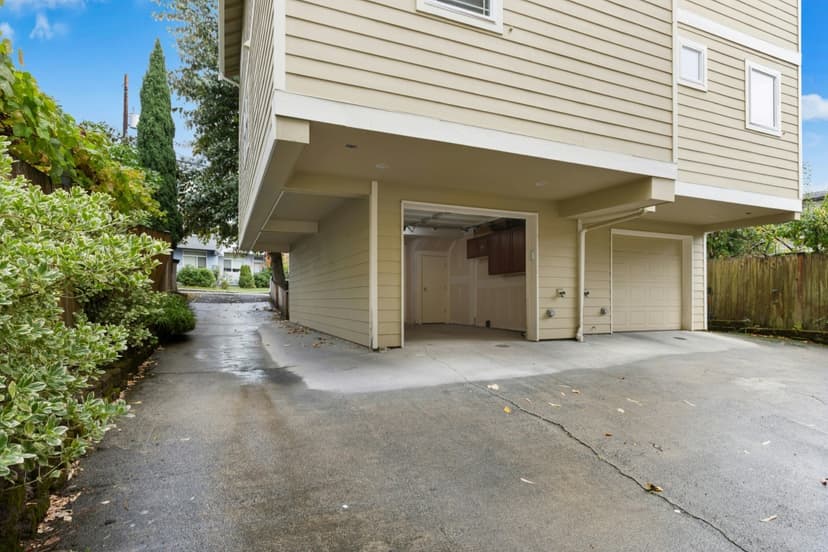 Property photo for 5943 36th Avenue S #A, Seattle photo 28