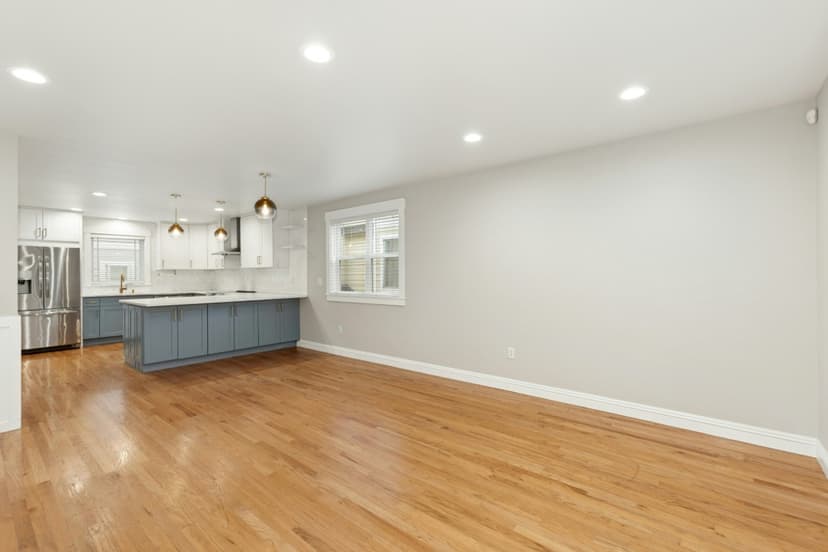 Property photo for 5943 36th Avenue S #A, Seattle photo 9