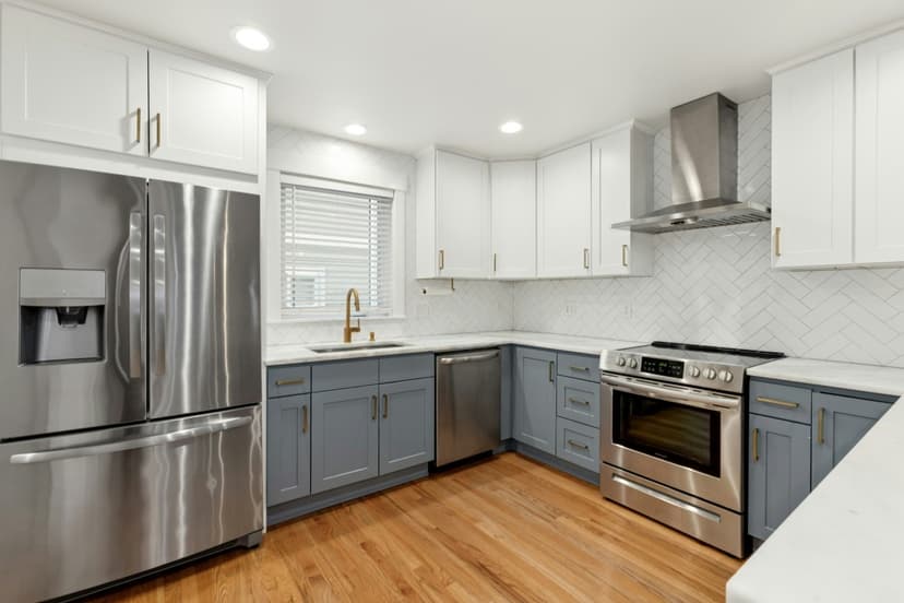 Property photo for 5943 36th Avenue S #A, Seattle photo 11