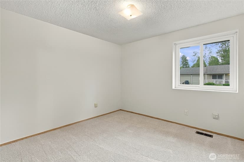 Property photo for 22014 SE 268th Street, Maple Valley photo 20