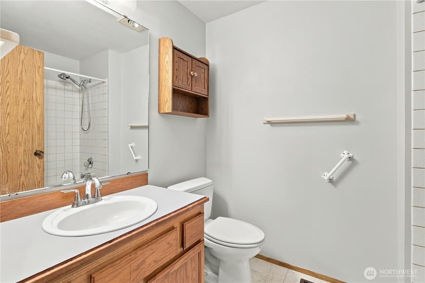 Property photo for 22014 SE 268th Street, Maple Valley photo 21