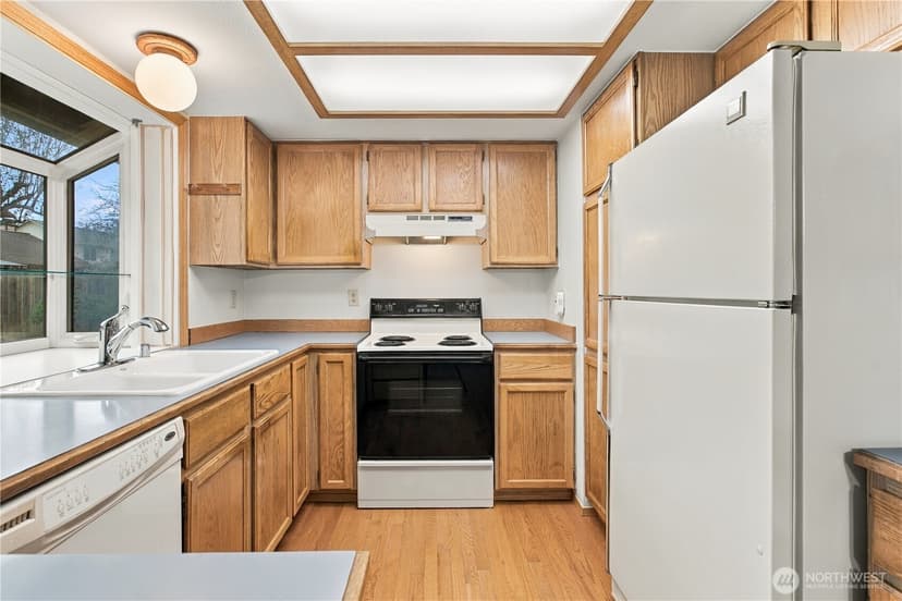 Property photo for 22014 SE 268th Street, Maple Valley photo 14