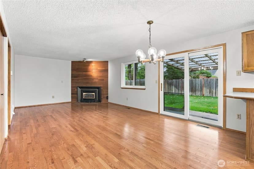 Property photo for 22014 SE 268th Street, Maple Valley photo 8
